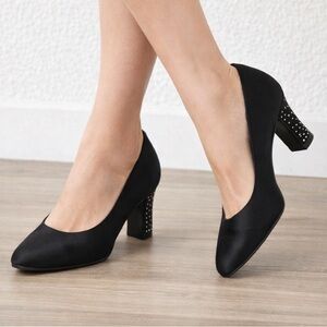 BRUNO MAGLI ITALY Size 10 AA Narrow Women's Black Satin Bejeweled 3” Heels Pumps